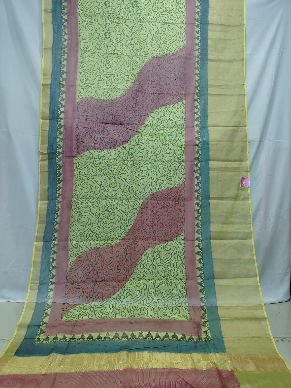 4 INCHES JARI BORDER SILK KOTA WITH PINTE